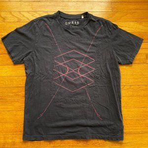 Guess Black Vintage Graphic Tee – SZ Medium